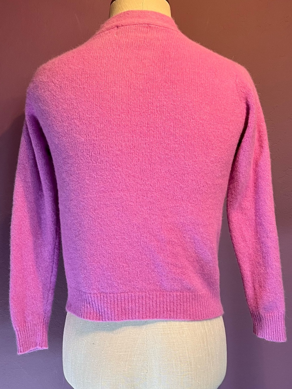 💗VINTAGE 60s Pink Angora
Wool Floral Embroidered Cardigan • Jade Spring • RARE - Picture 4 of 5